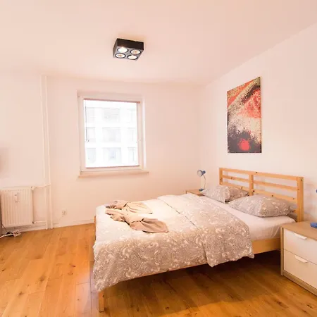 HAPPYESTATE ul Biskupia 4 - 3 min do Rynku Apartament Wrocław