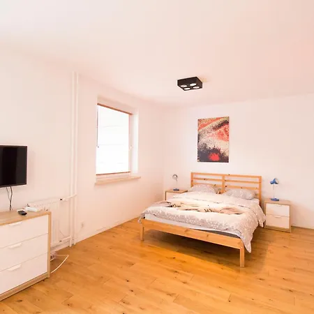 HAPPYESTATE ul Biskupia 4 - 3 min do Rynku Wrocław