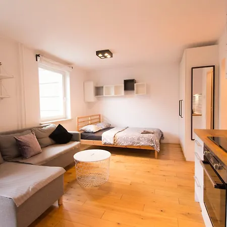 HAPPYESTATE ul Biskupia 4 - 3 min do Rynku Apartament Wrocław